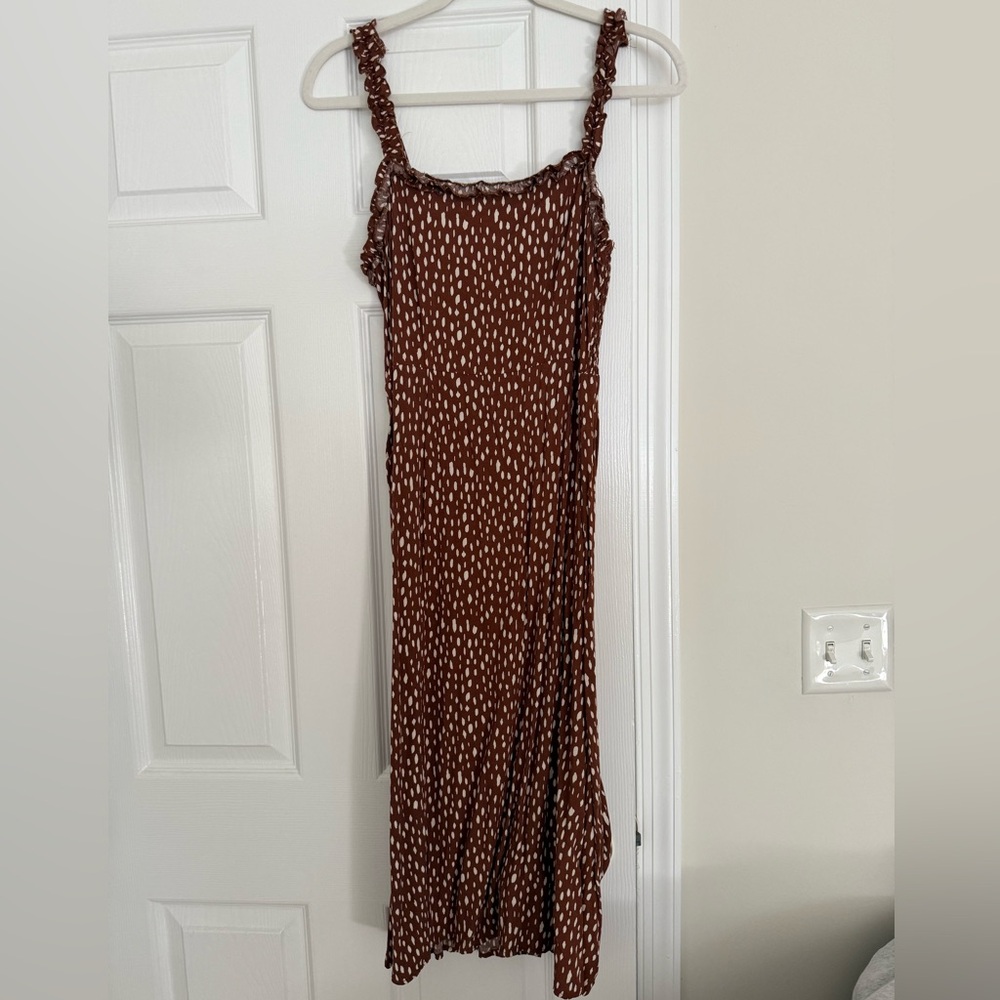 Francesca’s Brown and White Polka Dot Midi Dress